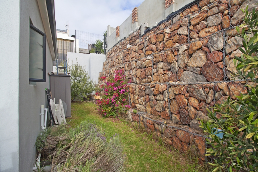 3 Bedroom Property for Sale in Capri Western Cape